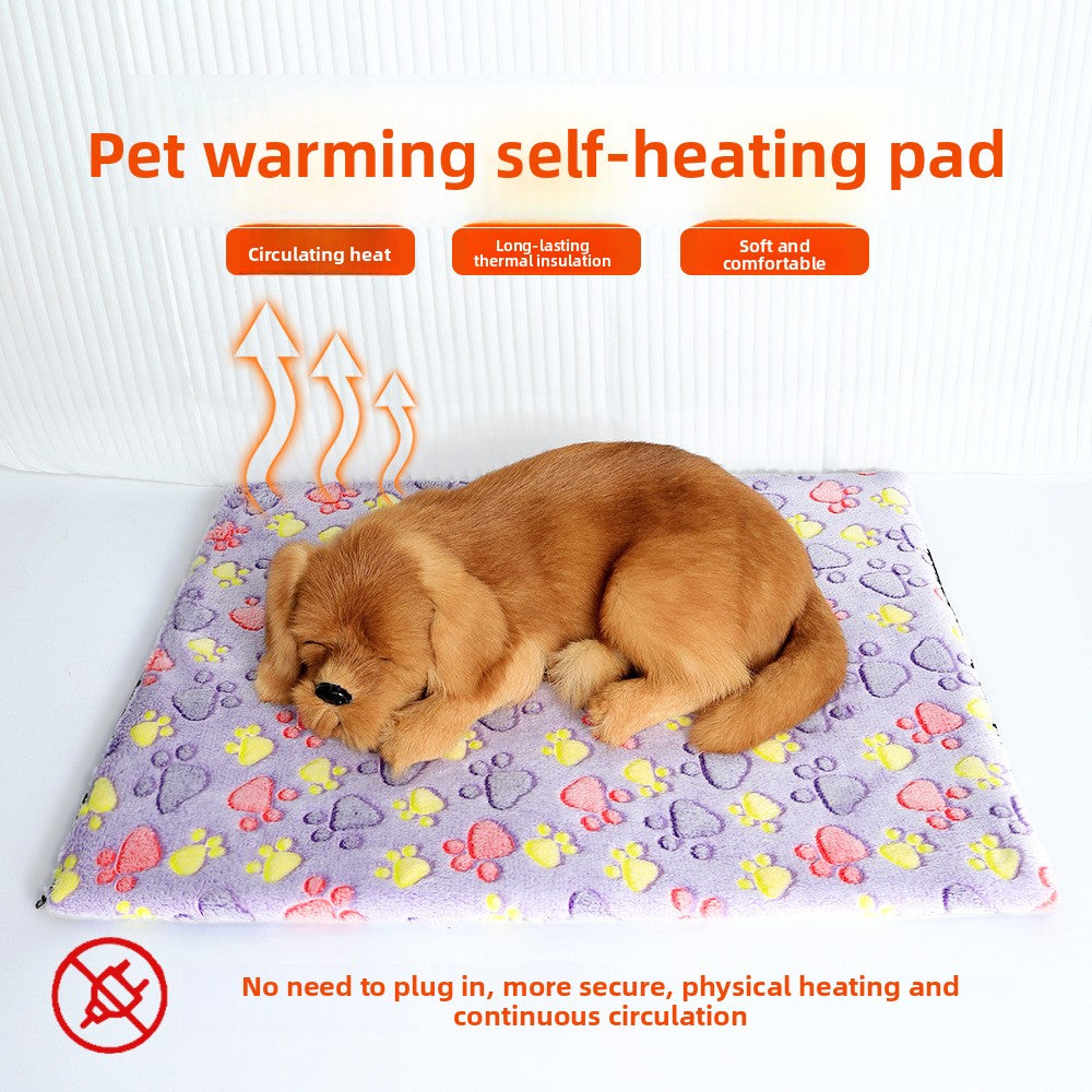 Winter self-heating and heat-retaining dog house