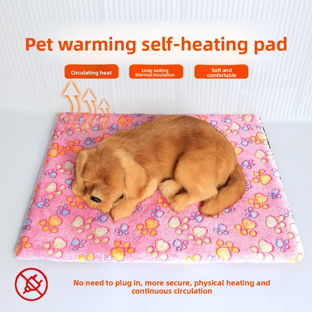 Winter self-heating and heat-retaining dog house